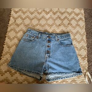 Vintage levi shorts